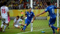 Bentrok dengan Spanyol, Strategi 