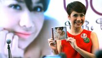 Sensasi BCL di Album Terbaik yang Minimalis