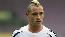 Radja Nainggolan Ikut Cetak Gol di Pekan Pertama Serie A
