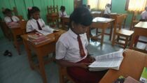 Putusan MK: Sekolah Dasar Negeri dan Swasta Dibiayai Negara