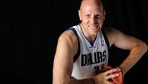 Ditinggal Howard, Lakers Rekrut Mantan Pemain All-Star