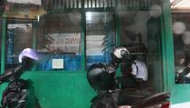 Awal Puasa Muhammadiyah, Rumah Makan Pinggir Jalan Tak Kenakan Tirai