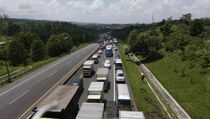Pembangunan Tol Palembang-Indralaya Terkendala Pembebasan Lahan