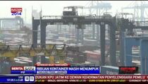 Ribuan Kontainer Masih Menumpuk
