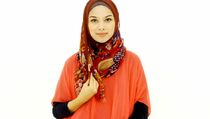 Tips Memilih Bahan Hijab yang Tepat  