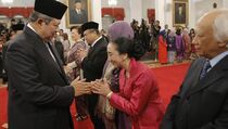 Pelantikan Hakim Konstitusi oleh Presiden Susilo Bambang Yudhoyono