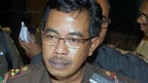 Buhari Matta Divonis di Bawah Tuntutan, Jaksa Belum Banding