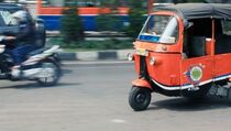 Tak Mau Kalah dengan Ojek, Giliran Bajaj Pakai Aplikasi