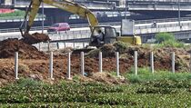 Penertiban Waduk Ria Rio Ditunda Satu Bulan