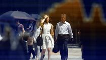 Tergerus 8,45 Persen, Indeks Shanghai Alami Pelemahan Terbesar di Bursa Asia