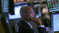 Menanti Resolusi Perang AS-Suriah, Wall Street Dibuka Datar