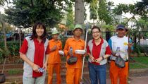  White Horse Group Berbagi Kasih di Ultah ke-12