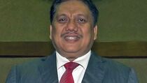 Olly Bantah Terima Suap Terkait Proyek Hambalang