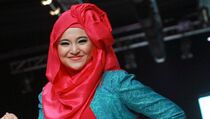 Saat di RS, Marshanda Dijaga Para Preman   