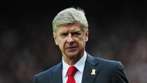 Wenger Masuk Daftar Pelatih Baru Barcelona