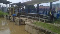 Debit Air Kali Bekasi Meningkat