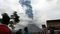 Pascaletusan Besar, Hari Ini Sinabung Sudah Erupsi 3 Kali