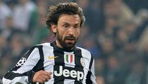 Pirlo Loloskan Juventus ke Perempat Final Liga Europa