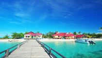  Menjelajah Lima Pulau Langka di Indonesia  