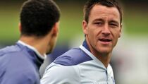 Hodgson Bantah Akan Rayu Terry Kembali ke Timnas