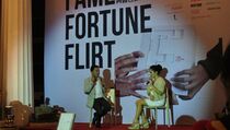Peluncuran buku Fame fortune flirt