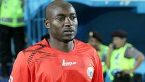 Tarik Emmanuel Kenmogne, Persebaya Keluarkan Rp 1 M Lebih