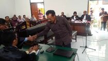 Diduga Terlibat Korupsi, Sekda Papua Barat Dituntut 2 Tahun Penjara