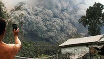 Pengungsi Sinabung Hampir Mencapai 29.000 Jiwa