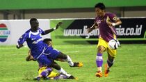 Tekuk Persik, Persib ke Final Inter Island