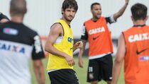 Terobos Tempat Latihan, Ratusan Penggemar Corinthians Aniaya Pemain dan Pelatih