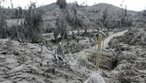 Pengungsi Sinabung Segera Dipindahkan ke Tanah Karo