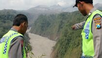 Kelud Simpan Ancaman 50 Juta Meter Kubik Lahar Dingin