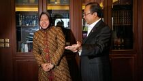 Risma: Saya Tak Cari Popularitas atau Jabatan  