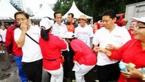 Fun Walk HUT ke-27 Suara Pembaruan  