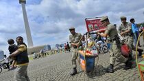 Pemprov: Soal Penertiban PKL Monas, Paspampres Dukung Satpol PP DKI  