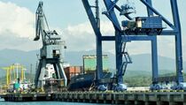 Neraca Perdagangan Februari Surplus US$ 785,3 Juta