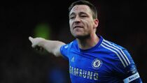 Chelsea Ngotot Gaji Terry Dipotong