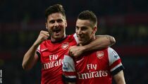 Koscielny Bawa Arsenal Ungguli Newcastle