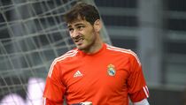 Diimbangi Valladolid, Madrid Gagal Geser Barcelona