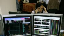 IHSG Berpotensi Lanjutkan Koreksi, Investor Bisa Trading Saham Sektor Ini