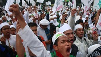 Unjuk Rasa Anti-FPI Ricuh, 4 Ditangkap