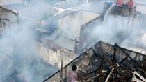 Kebakaran Pabrik Kasur Nyaris Hanguskan Bangunan SD