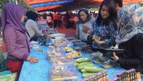 Waspadai Bahan Pengawet dan Pewarna Tekstil dalam Takjil