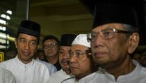 Survei SMRC: Jokowi-JK Masih Unggul 47,6 Persen