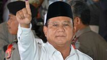 Pakai Konsultan Asing, Klaim Nasionalisme Prabowo Dipertanyakan