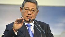 ‪ Jelang Pengumuman KPU, SBY Tetap Pantau Kondisi 