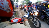 Pengguna Sepeda Motor di Kalangan Pelajar Tinggi