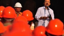 Kampanye Hari Pertama, Foke Temui Pedagang Klender