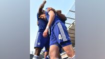 Schurrle Bawa Chelsea Memimpin 1-0