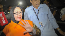 Atut Kembali Diperiksa Terkait Korupsi Banten